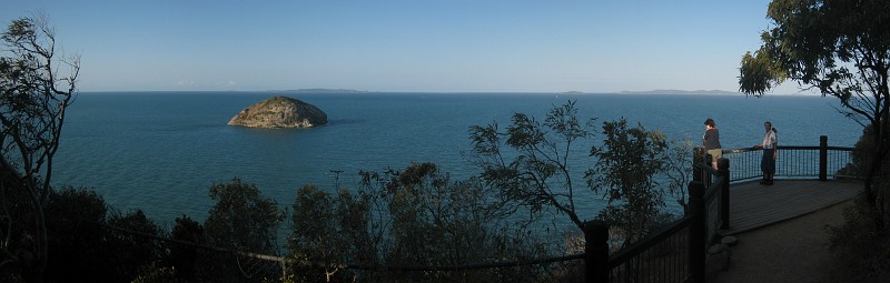 070_Capricorn_coast_4.jpg - Wanderung an der "Capricorn Coast" hier der "Turtle Lookout", wir haben tatsächlich viele gesehen!
