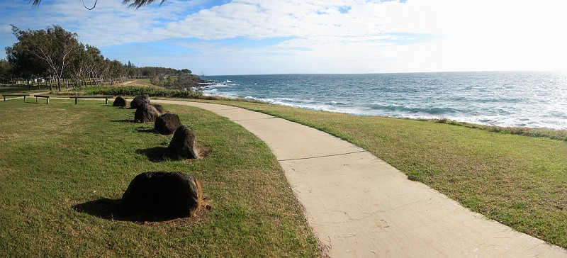 075_Elliott_heads.jpg - ...nur ab und zu grüßt ein Jogger..."how are ya!"